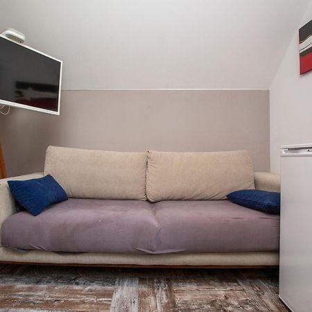 Bnb Comfort Guesthouse Olten - Lostorf Eksteriør billede
