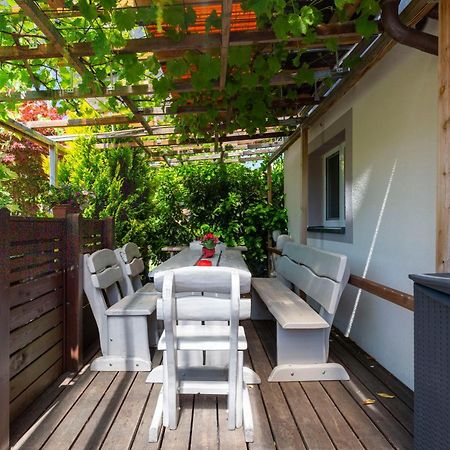 Bnb Comfort Guesthouse Olten - Lostorf Eksteriør billede