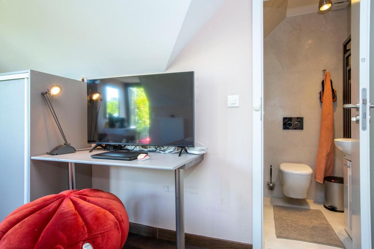 Bnb Comfort Guesthouse Olten - Lostorf Eksteriør billede